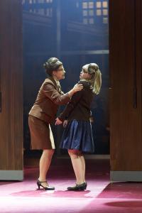 20251021_BO_HAIRSPRAY_STAATSTHEATERDA_NH0530_PRINT