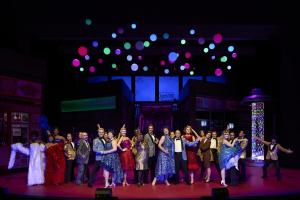 20251021_BO_HAIRSPRAY_STAATSTHEATERDA_NH3195_PRINT